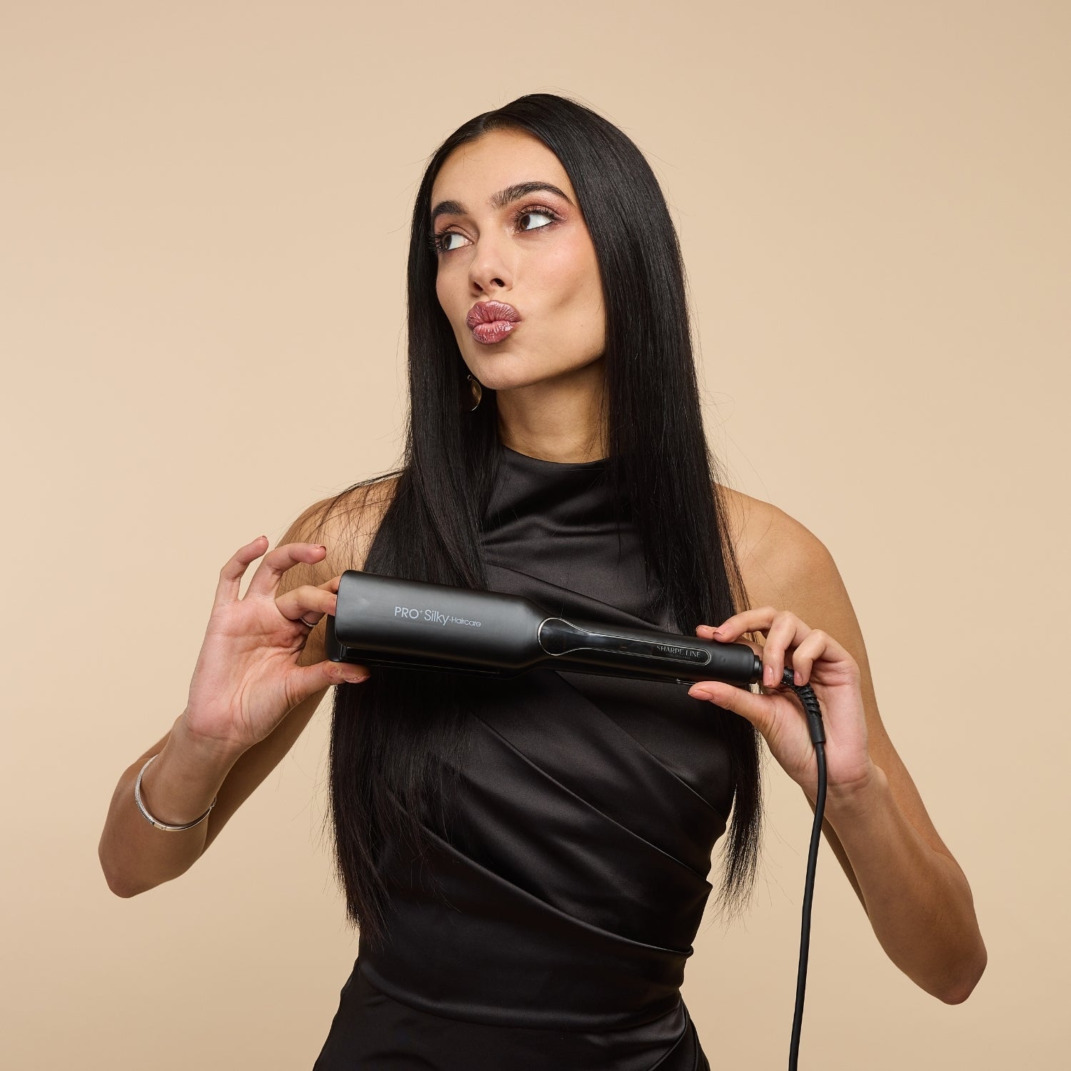 Infinite PRO+Silky Professional Hair Straightener